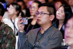 常宏設計師侯俊晨、王飛—— “CCFA新消費論壇-2019中國特許加盟大會”交流學習